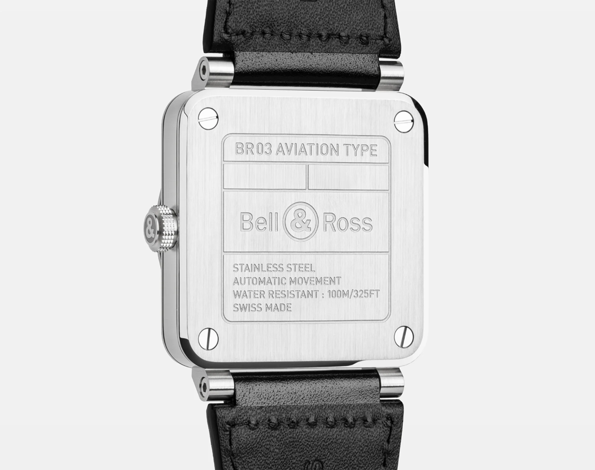 ベル＆ロスの新作腕時計、BR-03 グリーンスティールのケースバック