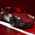 ポゲアレーシングによるポルシェ911のレストモッド〜エクステリア（フロント）