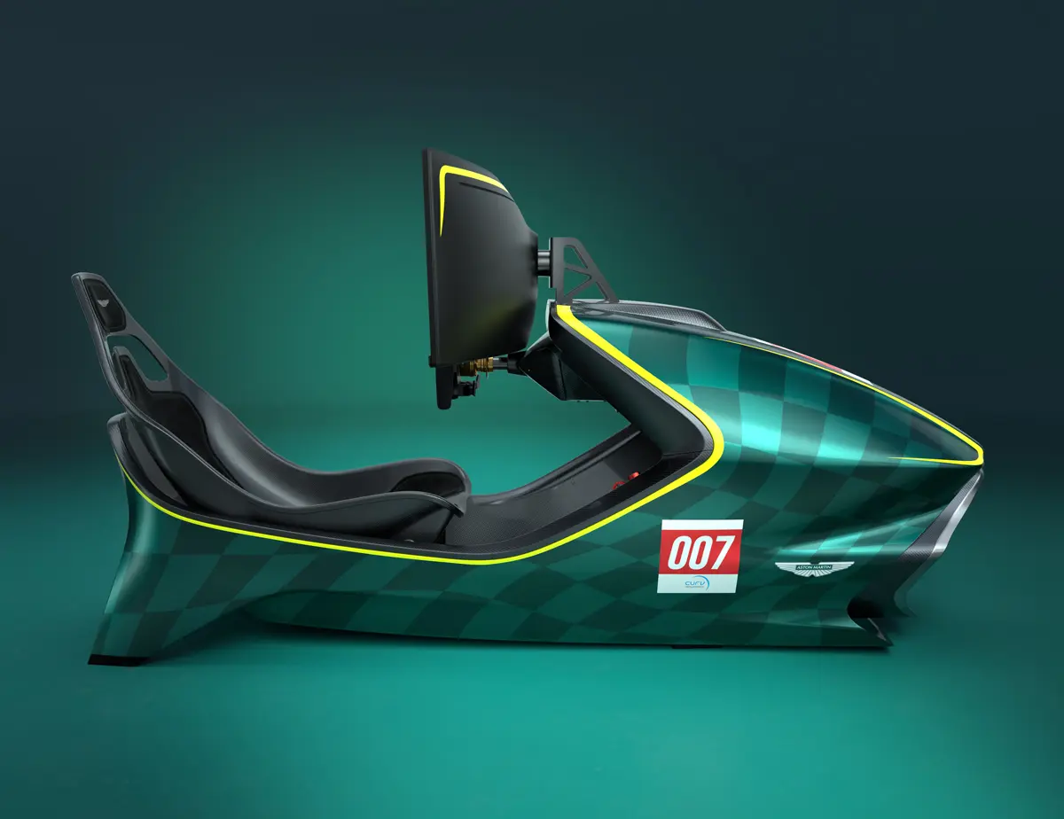 アストンマーティンのシミュレーター「AMR-C01-R ハイパーカー・エディション」〜サイド