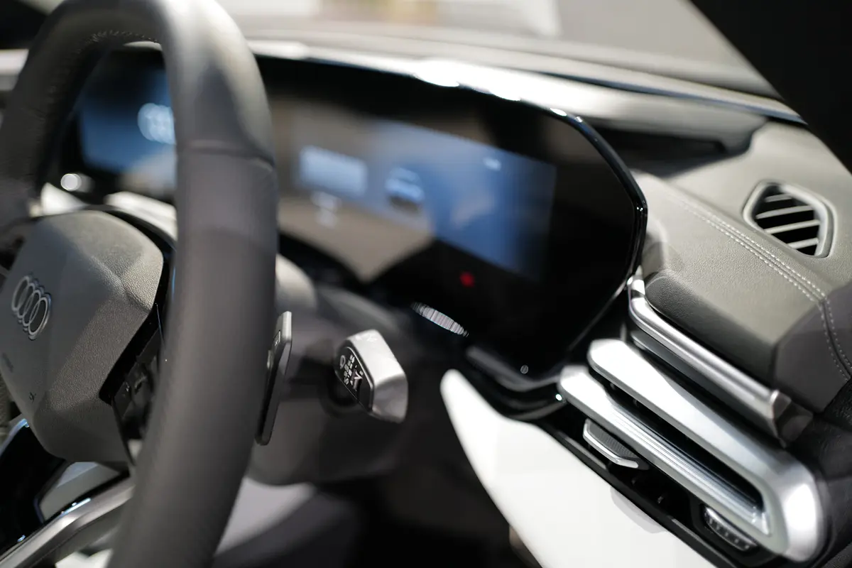 新型アウディA6のインテリア