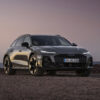 アウディ A6 オールロードクワトロのエクステリア（グレー、フロント、静止）