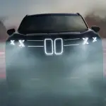 新型BMW X5のティーザー画像