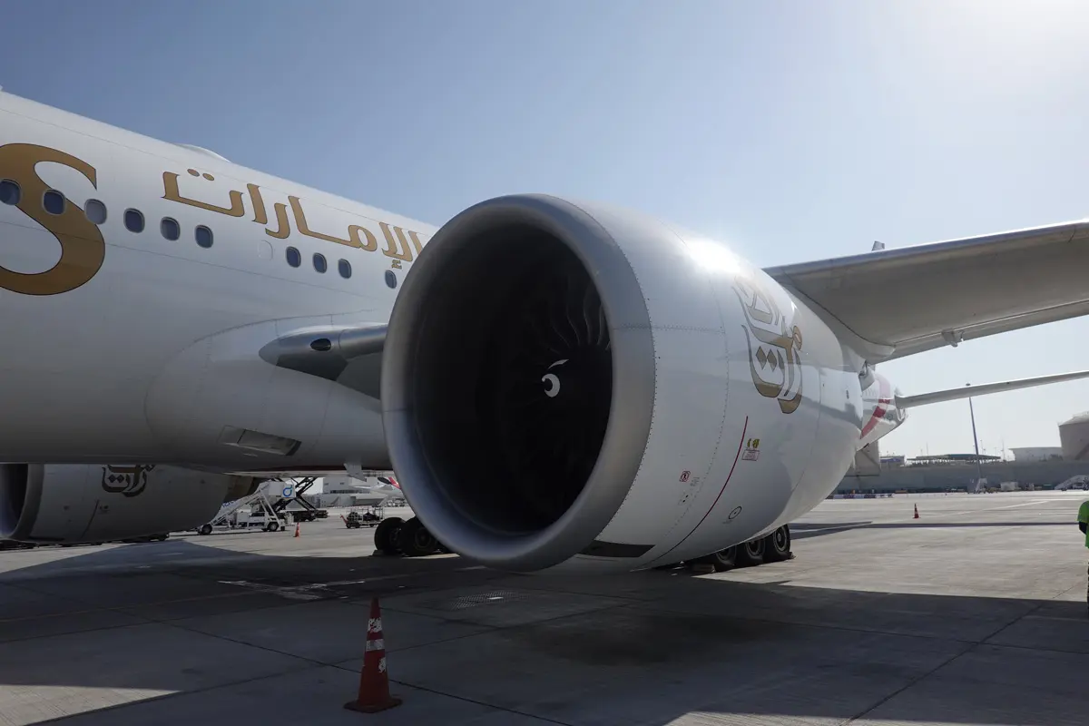 エミレーツの旅客機(ジェットエンジン)