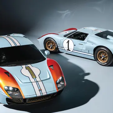 ケープアドバンスドビークルズ（CAV） GT Mk IIのフロント