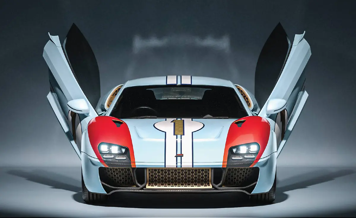 ケープアドバンスドビークルズ(CAV) GT Mk IIのフロント(ドアオープン)
