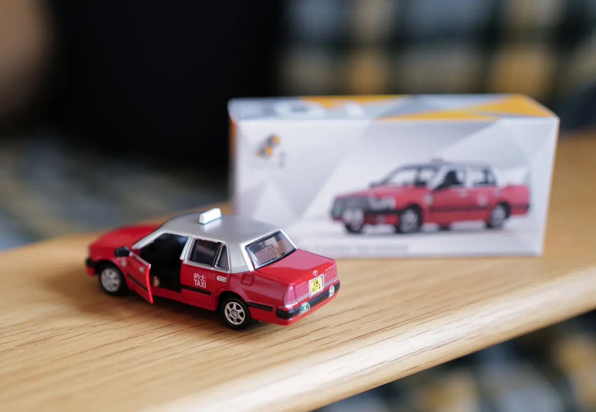 香港タクシーのミニカー