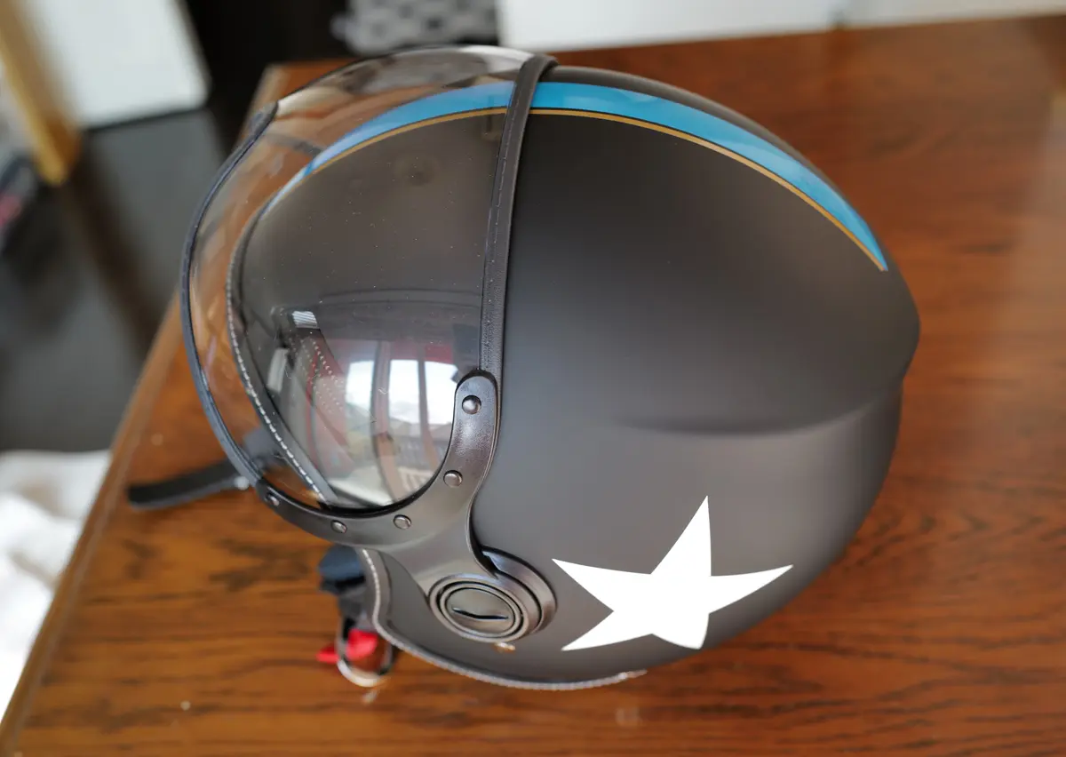 マルシンのジェットヘルメット（パイロット型、ブラック）〜ステッカーチューン版