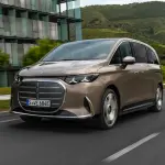 新型メルセデス・ベンツVLEのエクステリア〜フロント
