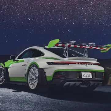 ポルシェとピクサーとのコラボによる「トイ・ストーリー」仕様の911〜バズ・ライトイヤー仕様のエクステリア