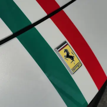 フェラーリ プロサングエのフロント