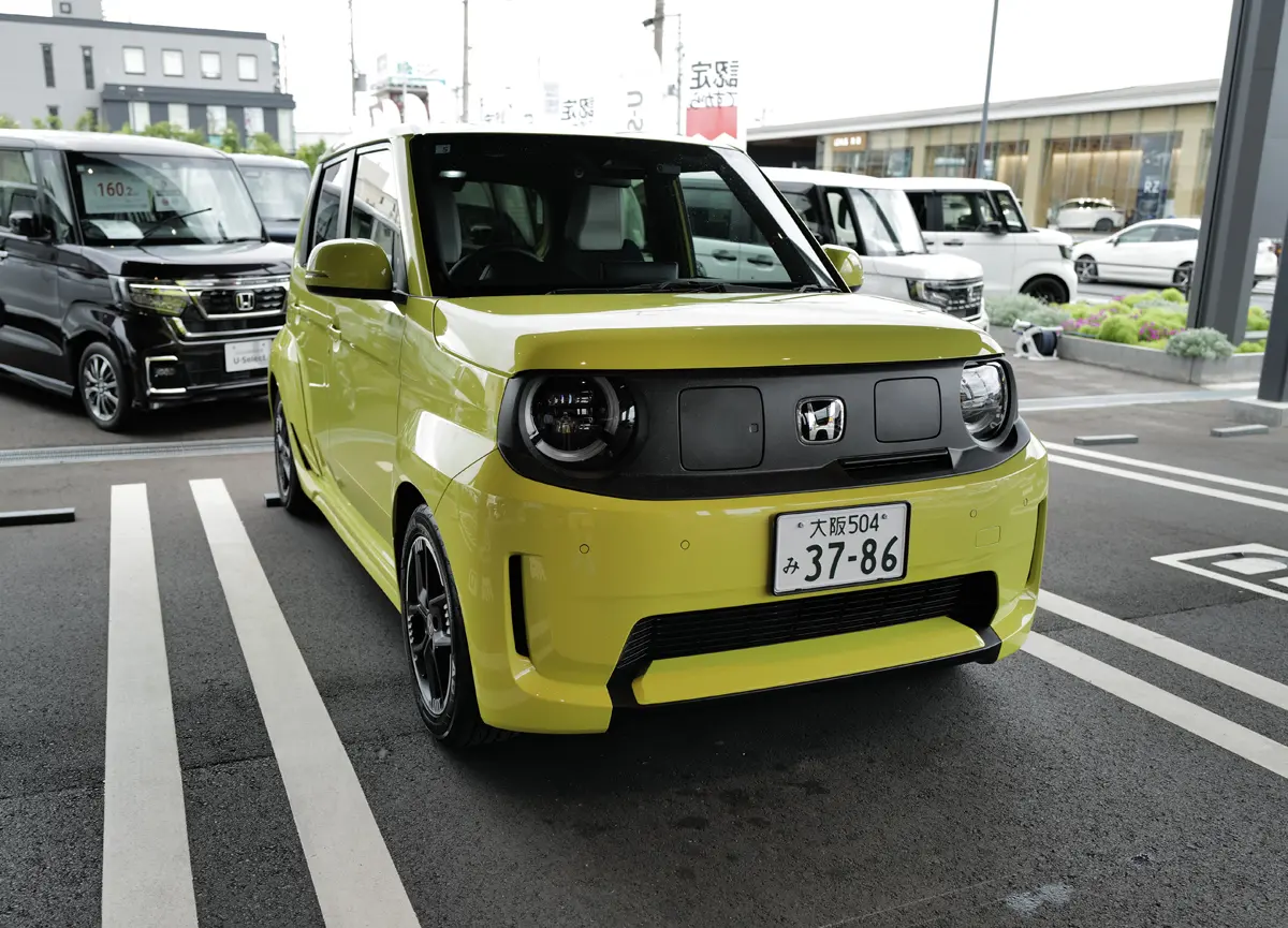 ホンダ SuperONEのエクステリア〜フロント全景