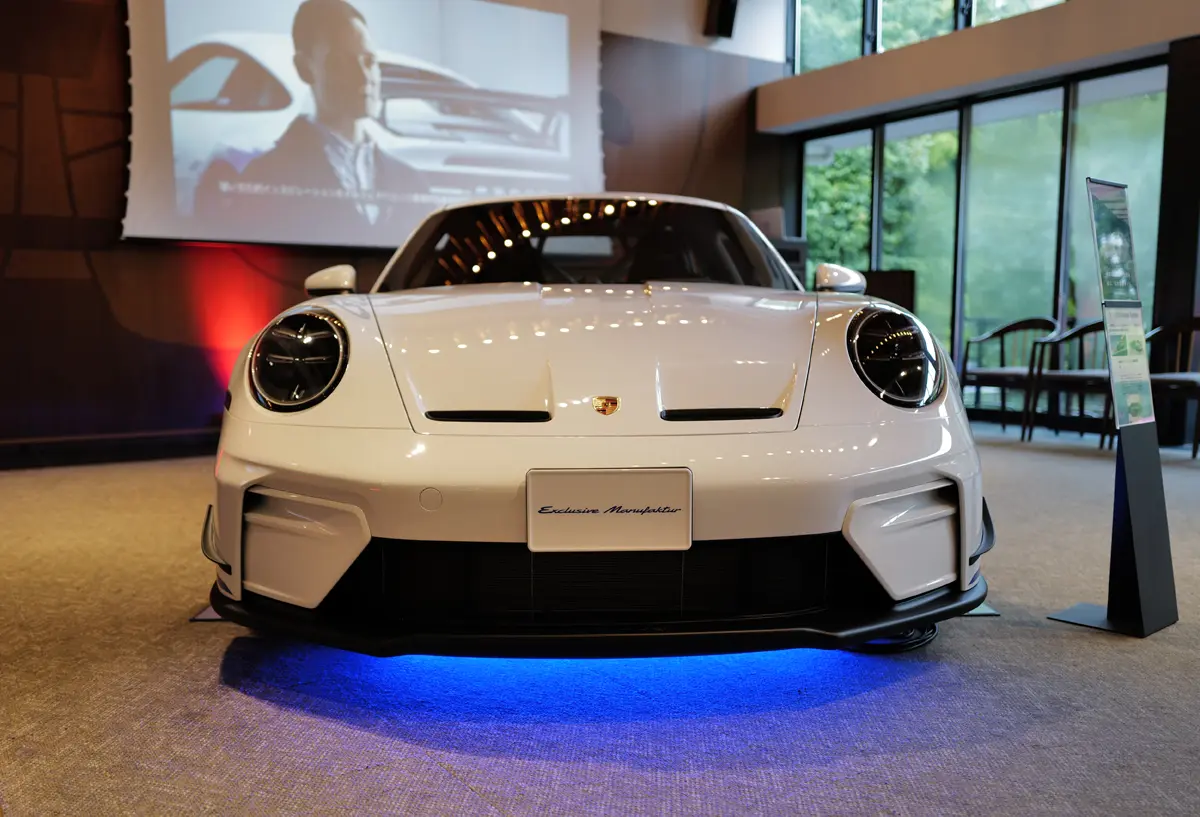 911 GT3 アルティザンエディションのエクステリア〜正面