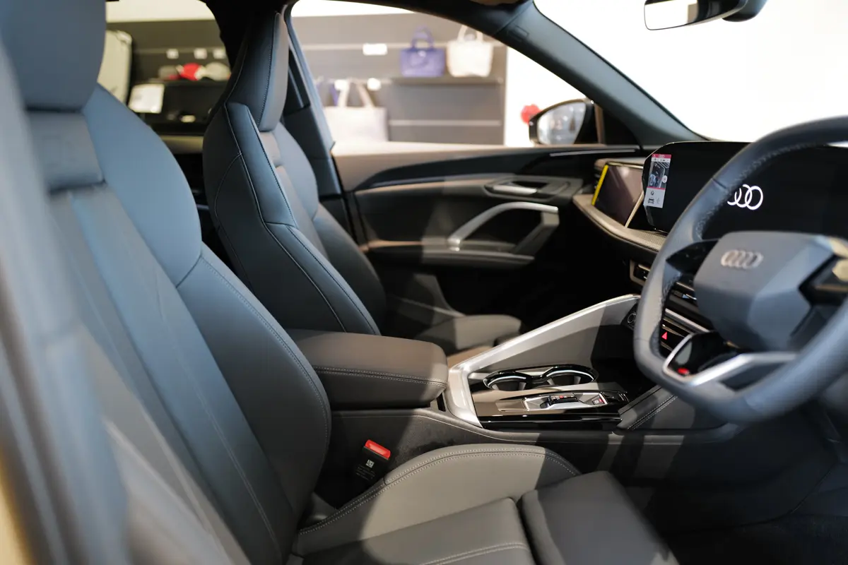 新型アウディQ5のインテリア