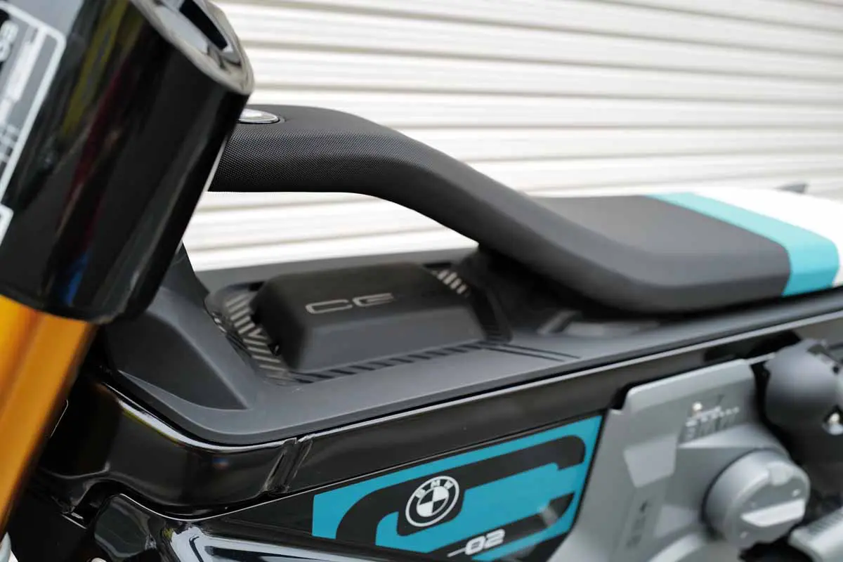 BMWの電動バイク、CE02のシート