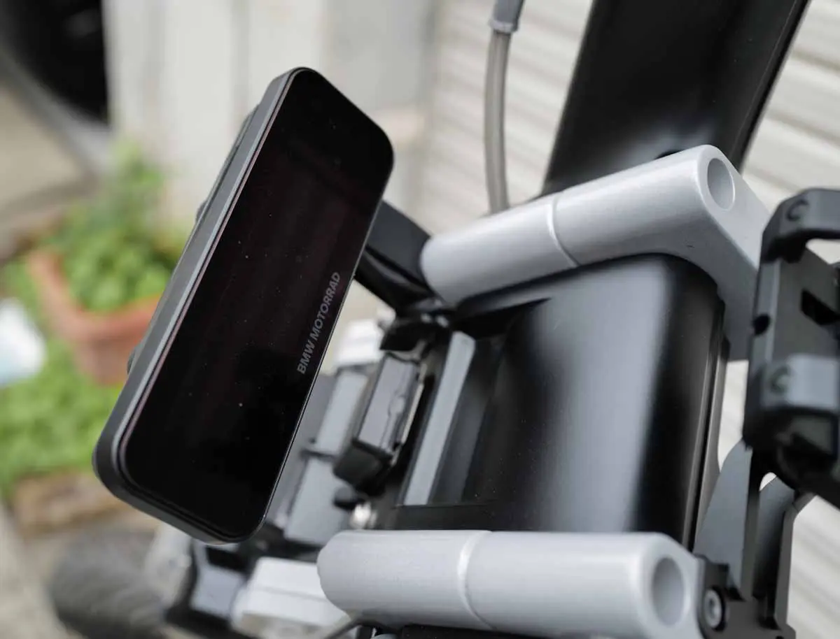 BMWの電動バイク、CE02のメーター