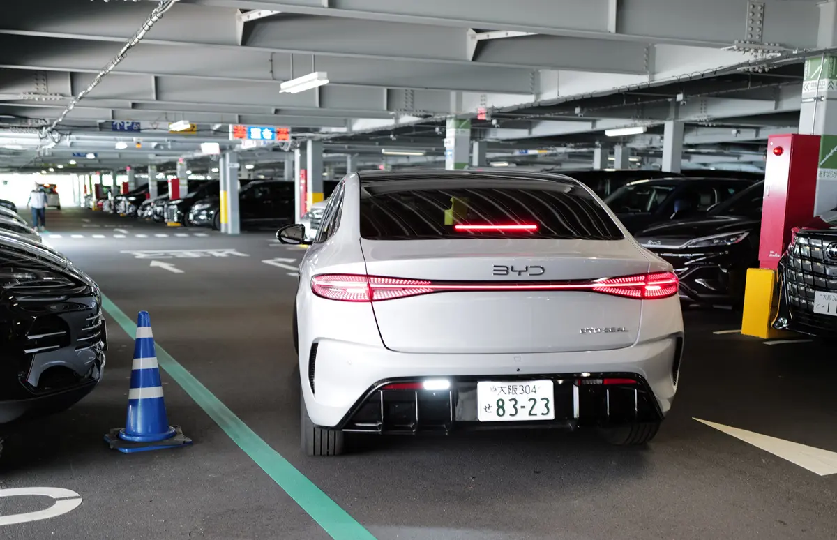 BYD SEALのエクステリア〜リア