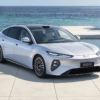BYDのEV、シール08のエクステリア〜フロント（シルバー）