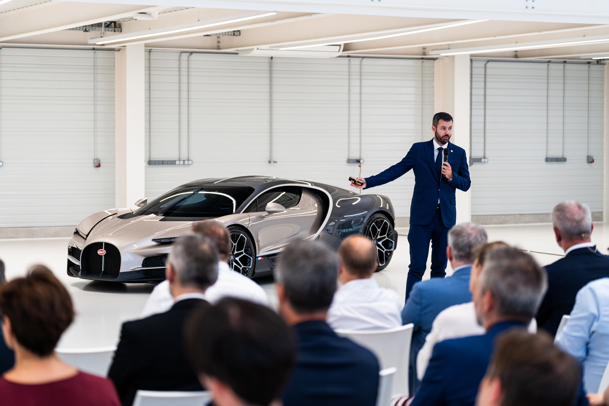 ブガッティの新工場「ラ・マニュファクチュールのオープニング