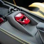ランボルギーニ テメラリオのエンジンスタートボタン