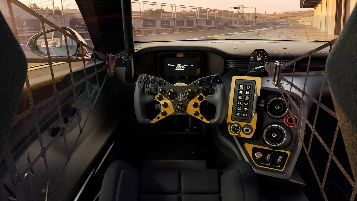 マセラティ プロジェクト GT4のインテリア