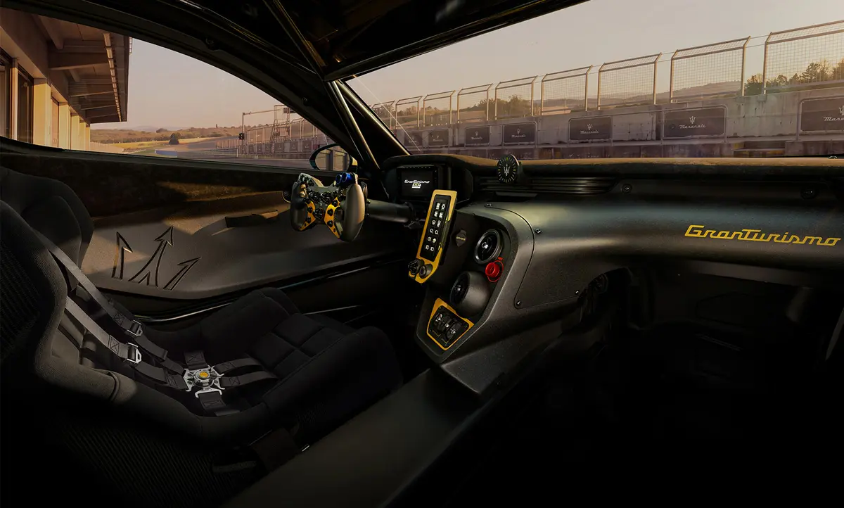 マセラティ プロジェクト GT4のインテリア