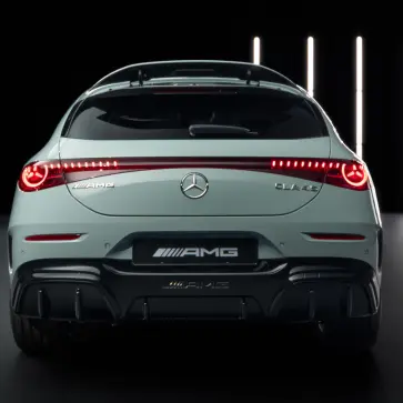 メルセデスAMG CLA45シューティングブレークのエクステリア（グリーン）〜リア