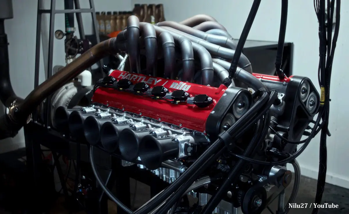 Nilu27ハイパーカーに積まれるV12エンジン