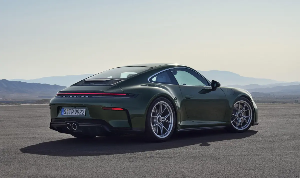 ポルシェ911 GT3ツーリング(992)のリア