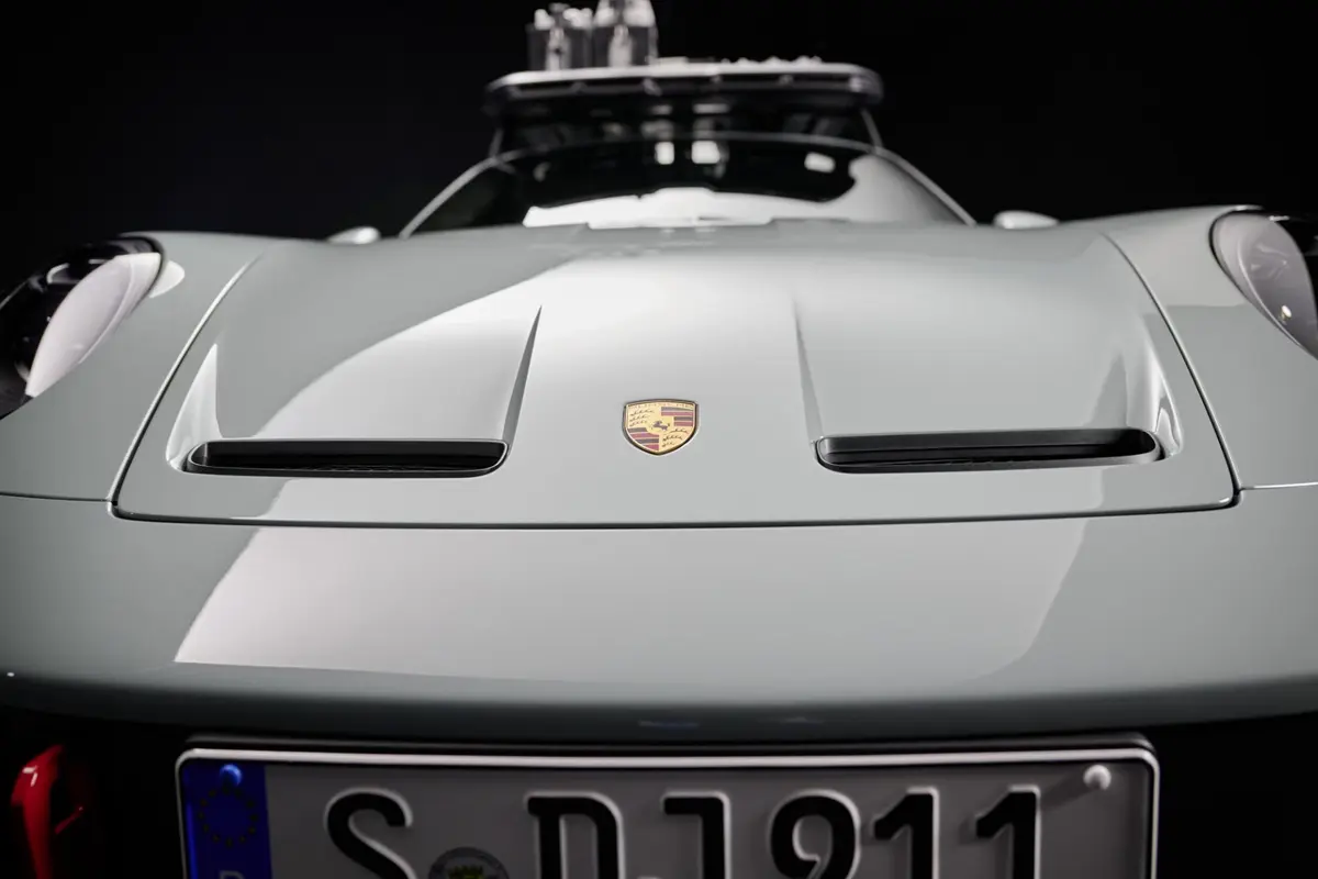 ポルシェ911ダカールのフロント