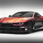 アストンマーティンの限定ハイパーカー、ヴァレン（Valen）のエクステリア〜フロント