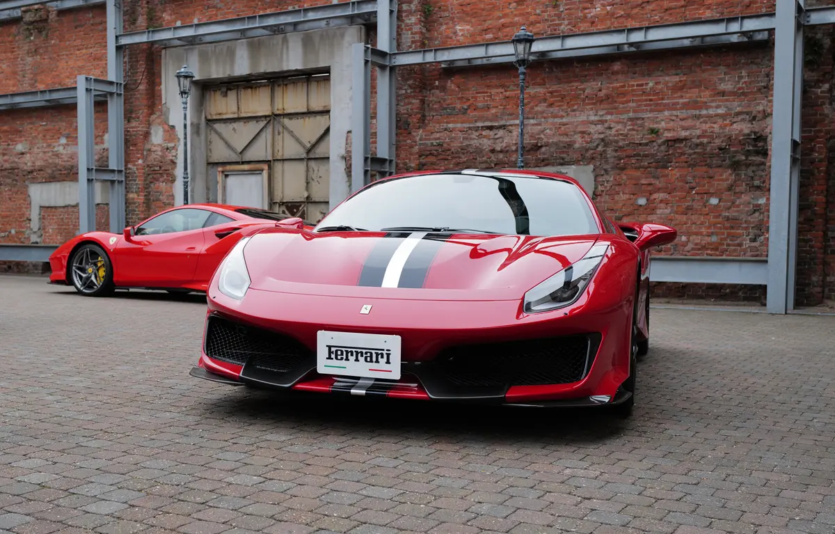 ロッソのフェラーリ458スペチアーレ