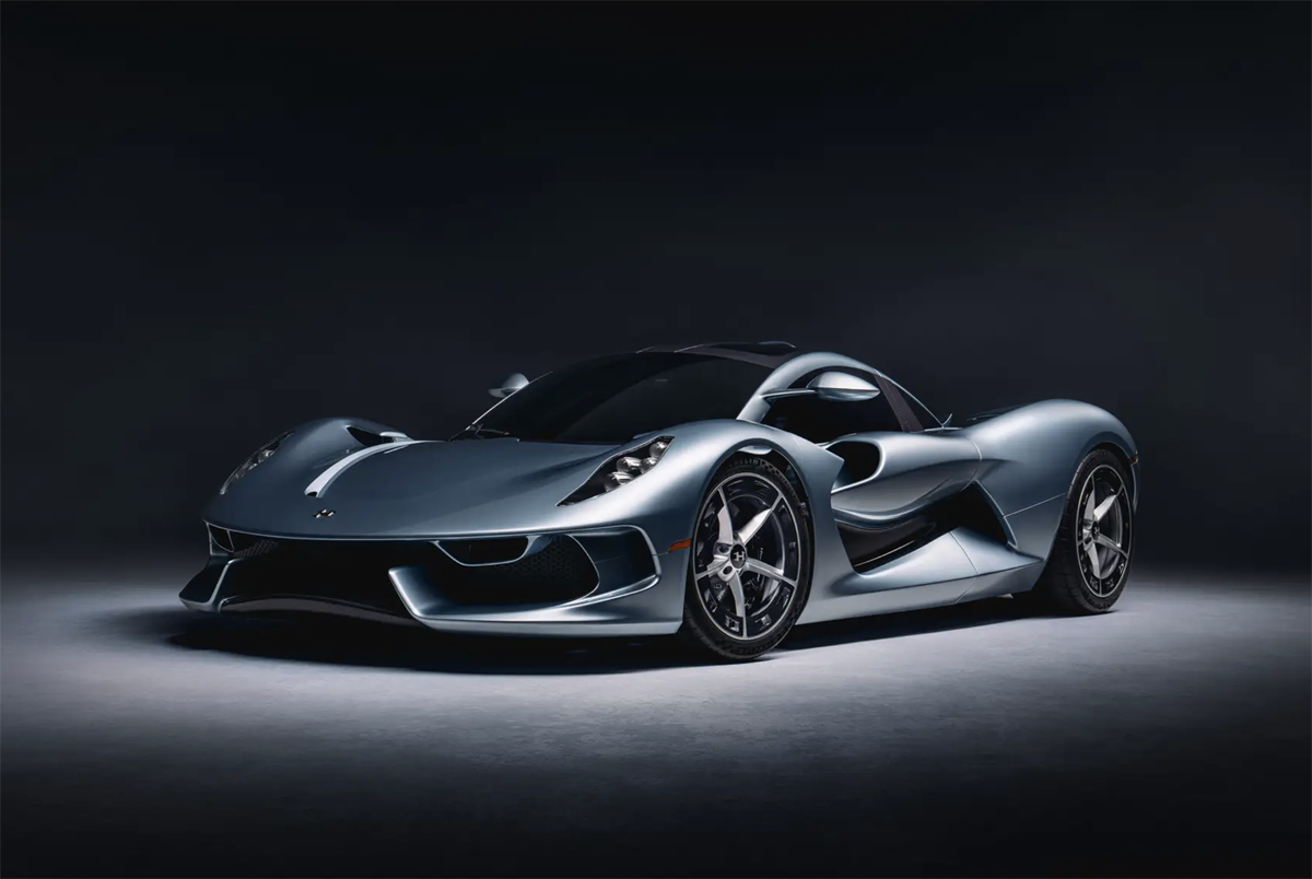 スペシャル・ヒークルズ（Hennessey Special Vehicles）「ブラックバード（Blackbird）」〜フロント