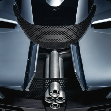 スペシャル・ヒークルズ（Hennessey Special Vehicles）「ブラックバード（Blackbird）」〜リアエンド