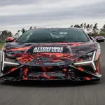 ホッケンハイムを走行するランボルギーニ レヴエルトSV（フロント）