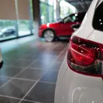 マツダディーラーにて