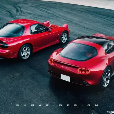 FD3Sと新型マツダRX-7のレンダリング（レッド、リア）