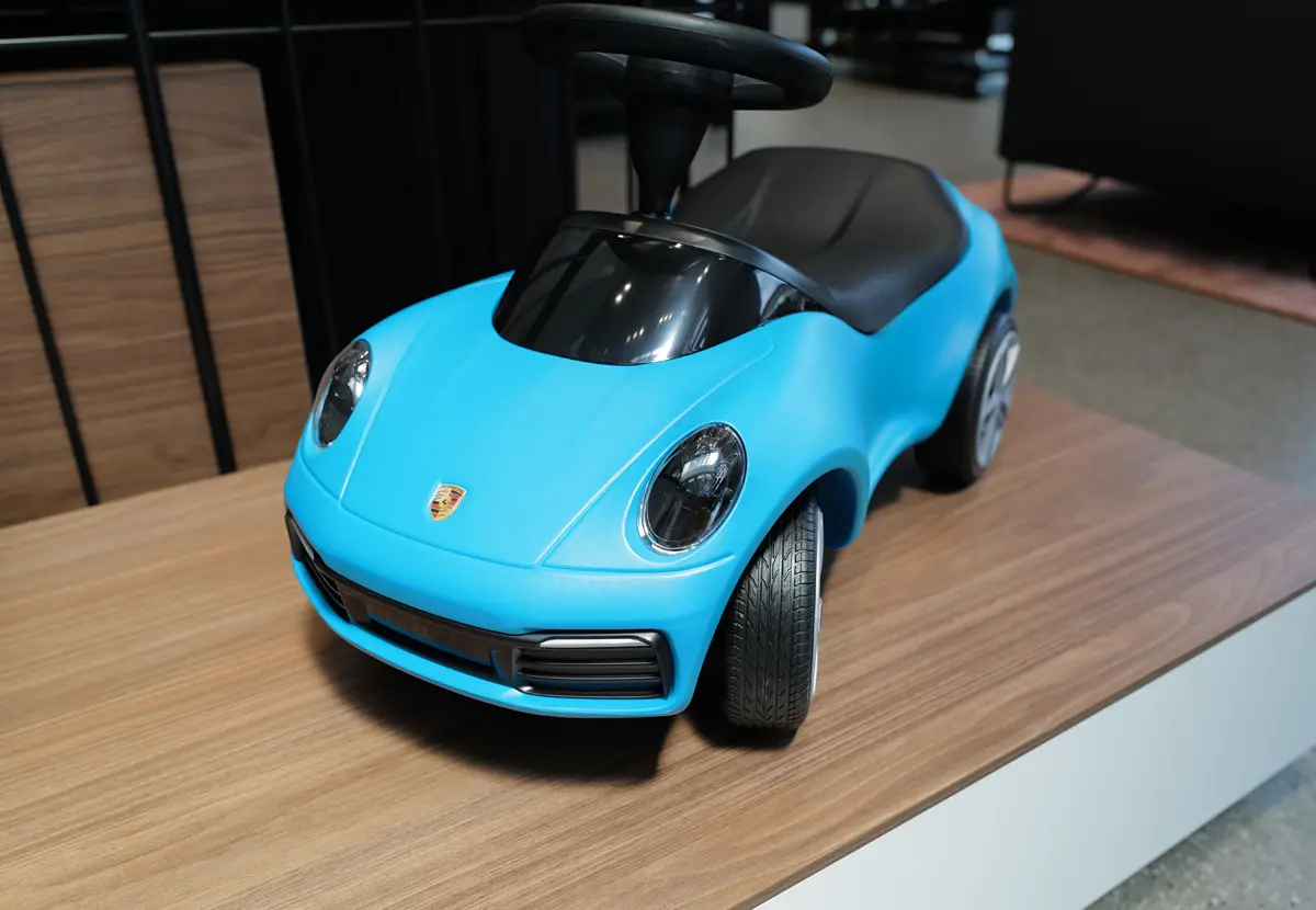 ポルシェ911のキッズカー