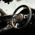 ポルシェ911のステアリングホイール