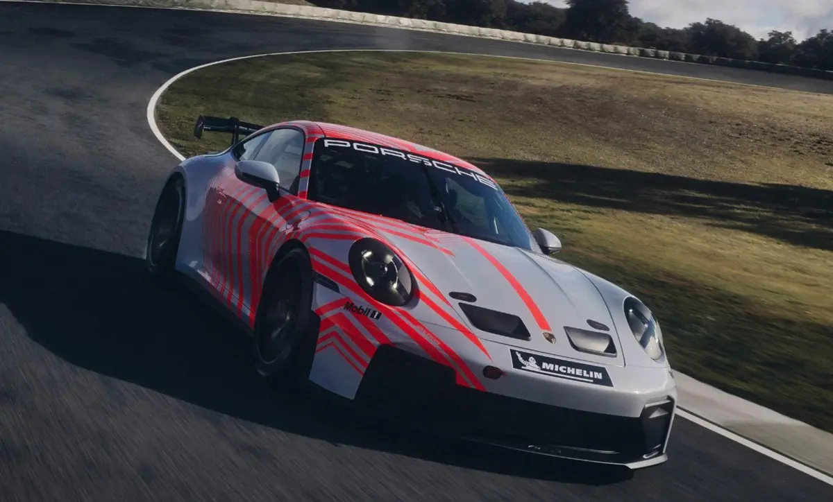 ポルシェ911チャレンジのエクステリア（フロント、走行）