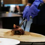 リッツ・カールトン大阪の5高級広東料理レストラン、「香桃（シャンタオ）」のコース料理