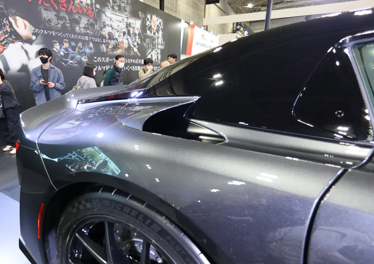トヨタ GR GTのサイド