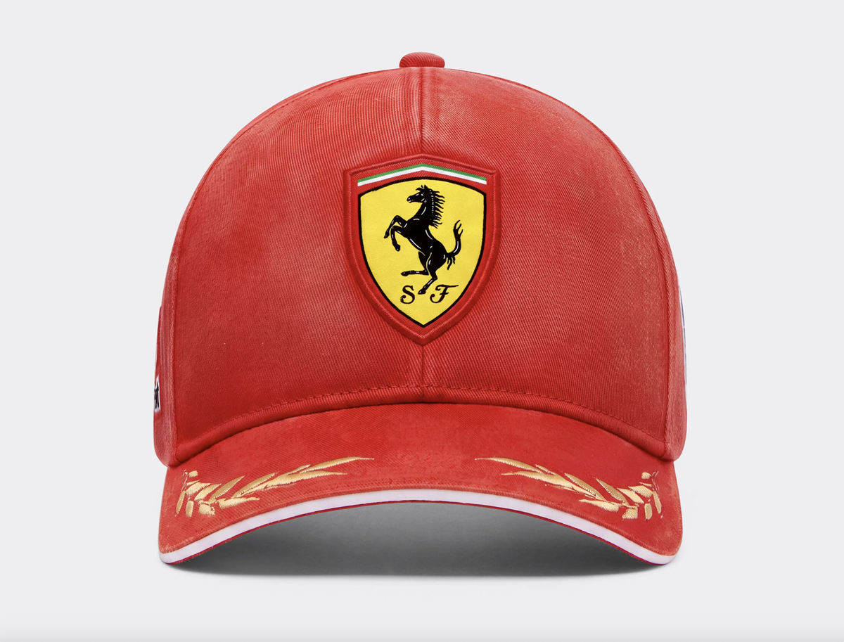 フェラーリストアにて販売される「イタリアGP（モンツァ）」仕様のキャップ
