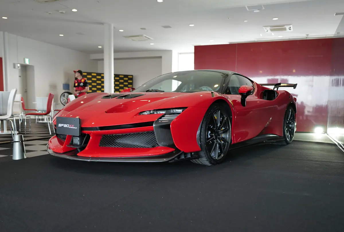 フェラーリ SF90 XXストラダーレのフロント