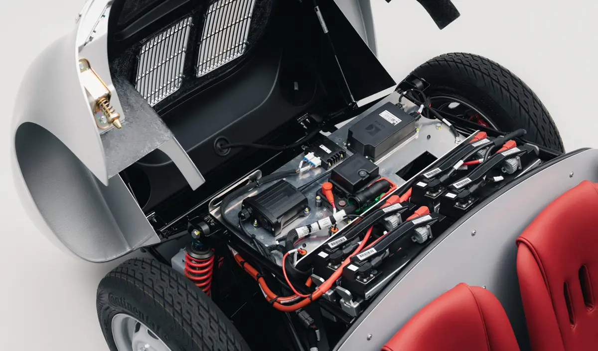 ポルシェ550スパイダーJの電動パワートレイン