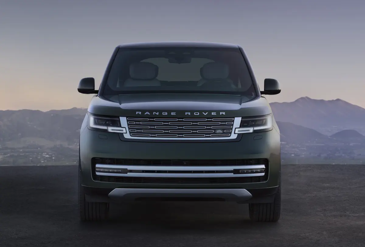 レンジローバーEVのエクステリア〜フロント