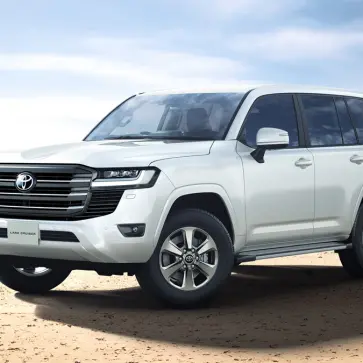 トヨタ ランドクルーザー300「GX」全容