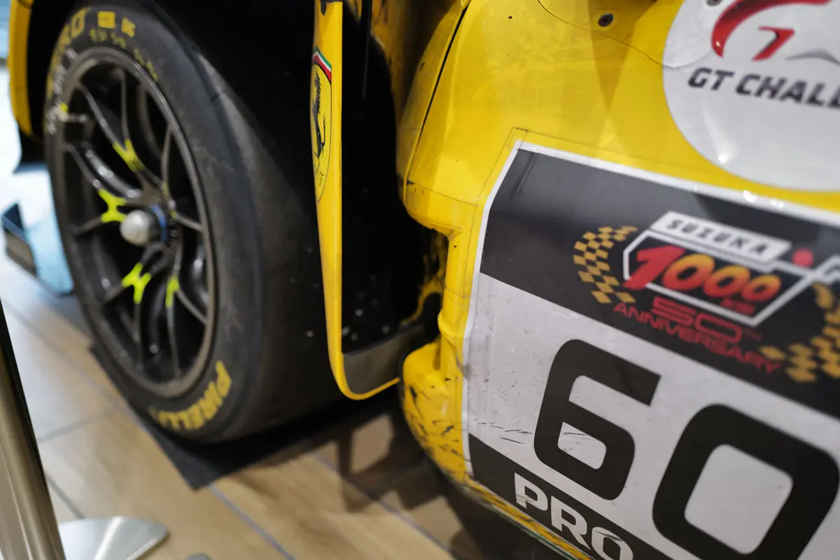 フェラーリ296 GT3 EVO LM Corsa 60号車のフロントフェンダー