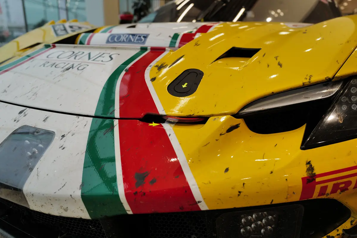 フェラーリ296 GT3 EVO LM Corsa 60号車のフロント