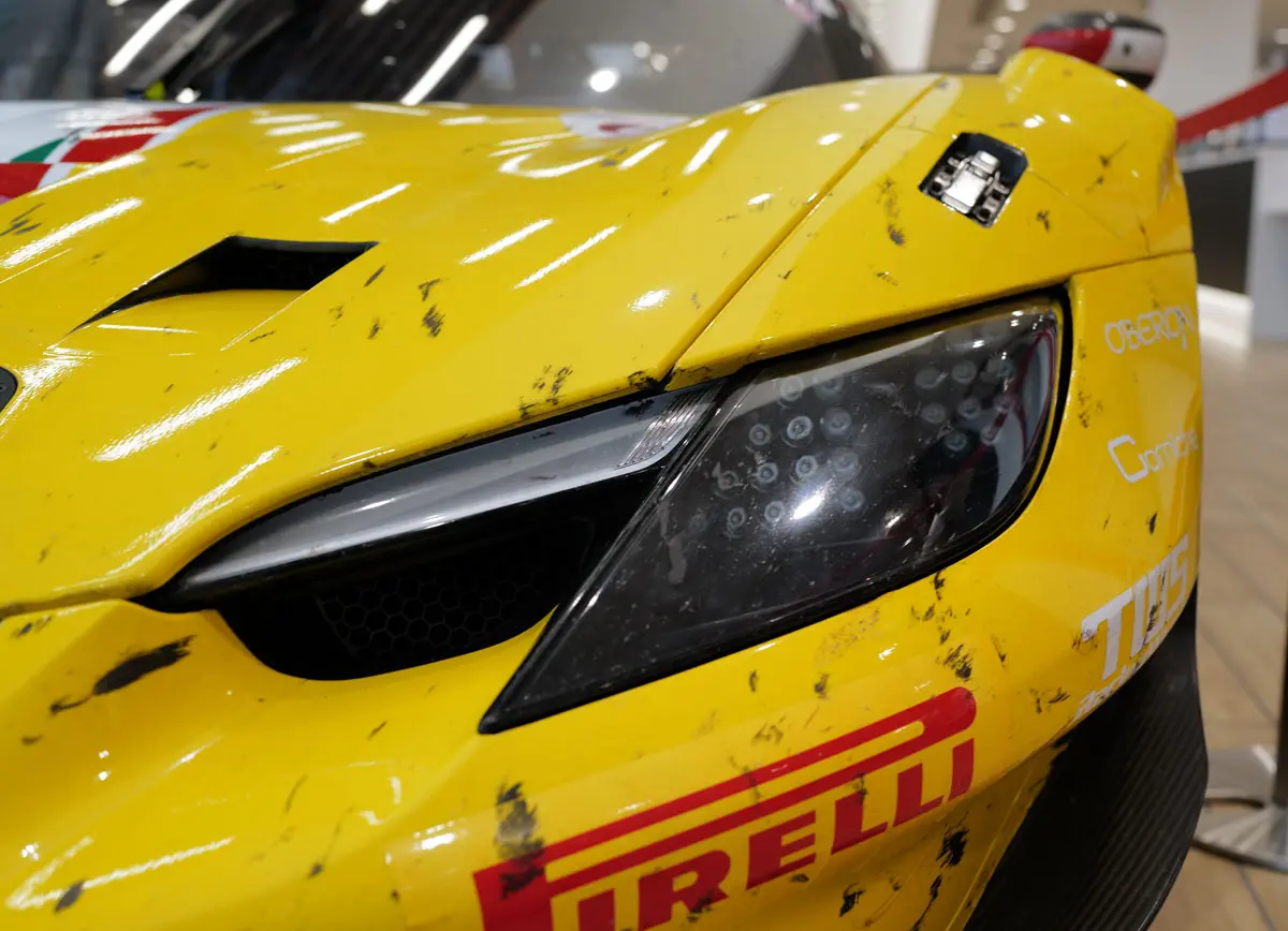 フェラーリ296 GT3 EVO LM Corsa 60号車のフロントフェンダー