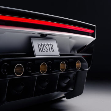 新型テスラ・ロードスターのエクステリア（テールエンド）
